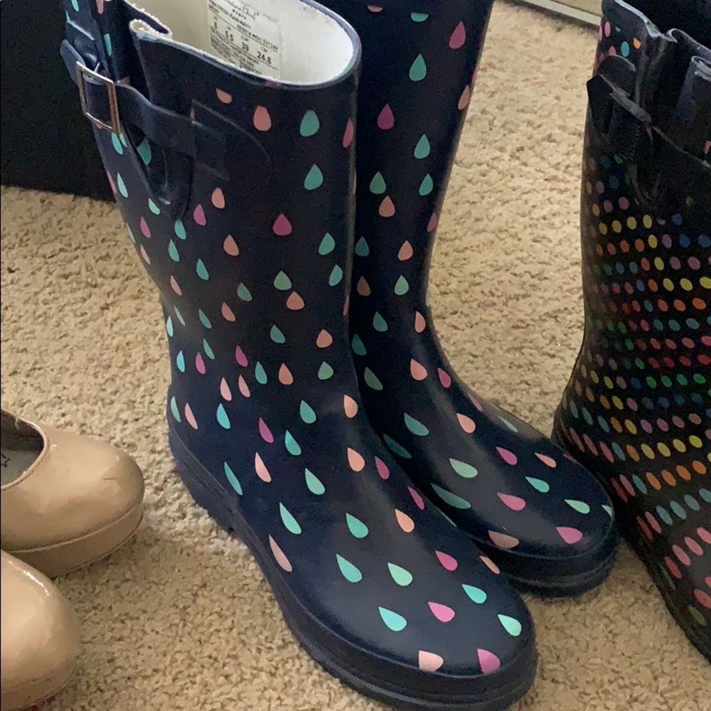 Rain boots